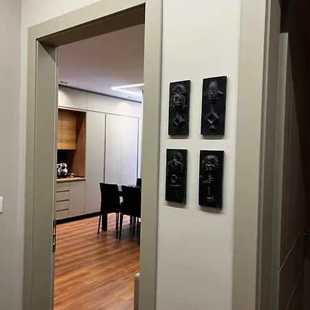 Esmi Apartamento *