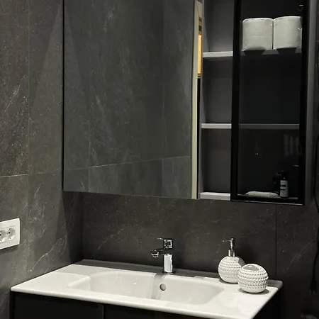 Apartamento Esmi Vlorë