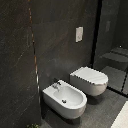 Esmi Apartamento Vlorë